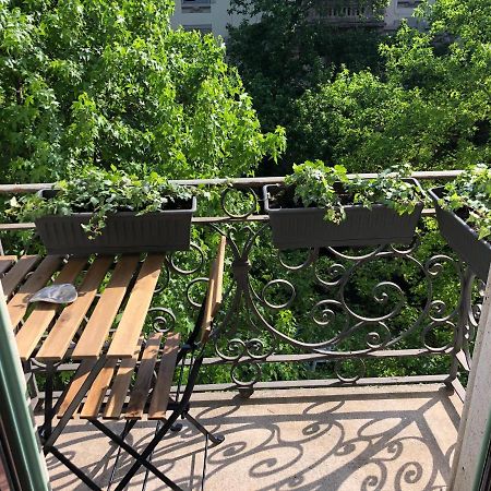 מילאנו Casa Alberto Da Giussano, Elegante Bilocale In Centro Con Balcone Sul Parco מראה חיצוני תמונה