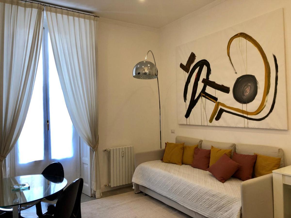 מילאנו Casa Alberto Da Giussano, Elegante Bilocale In Centro Con Balcone Sul Parco מראה חיצוני תמונה